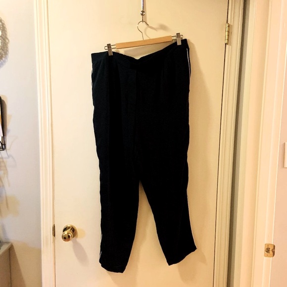 Joe Fresh Navy Dress Pants - Picture 1 of 2